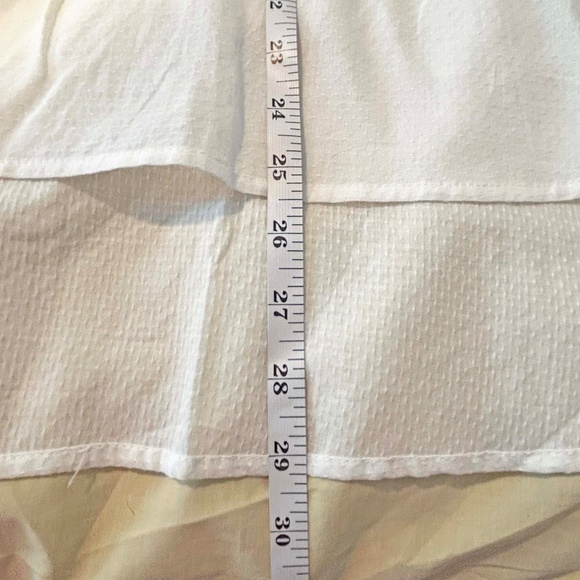 NEW PHOTOS! ¾ SLEEVED BLOUSE, WHITE, SIZE 4X, TEXTURED 100% COTTON, WITH CUT-OUT - Picture 3 of 11